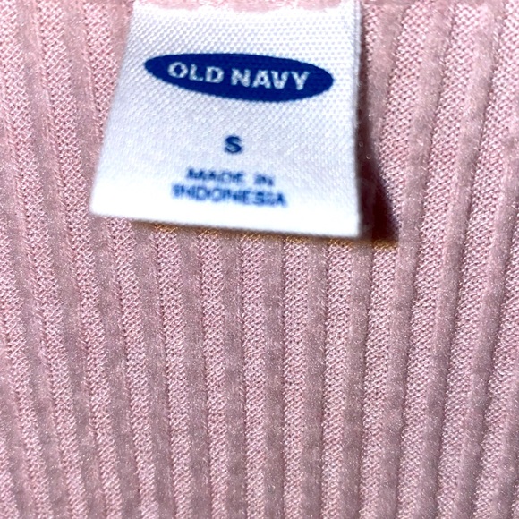 pink old navy wrap waffle shirt. - Picture 2 of 3